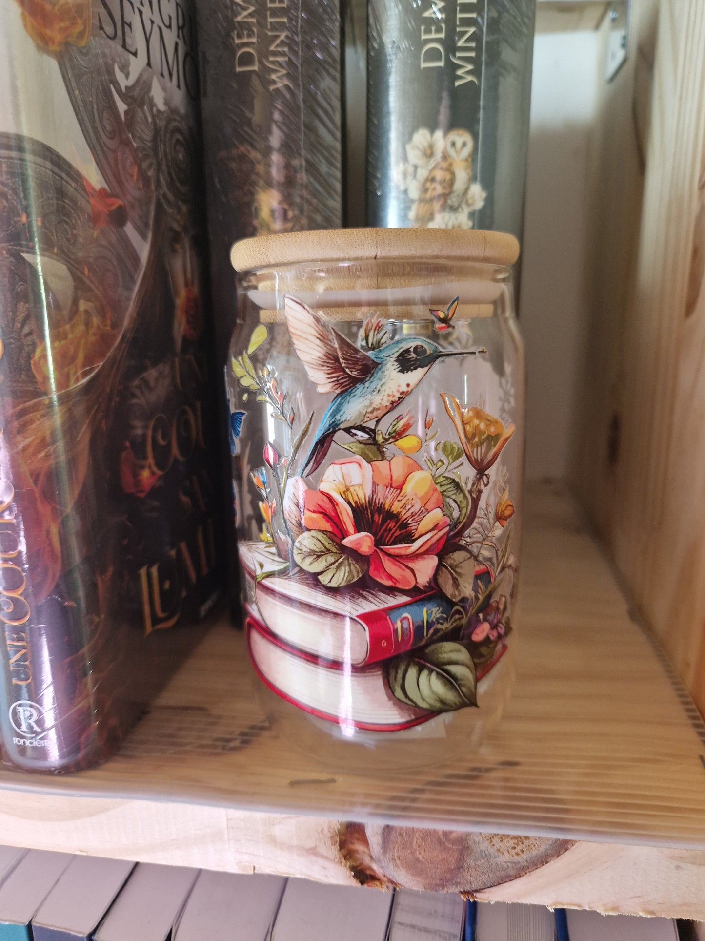 Verre illustré avec paille en verre – Instant Lecture Enchanté