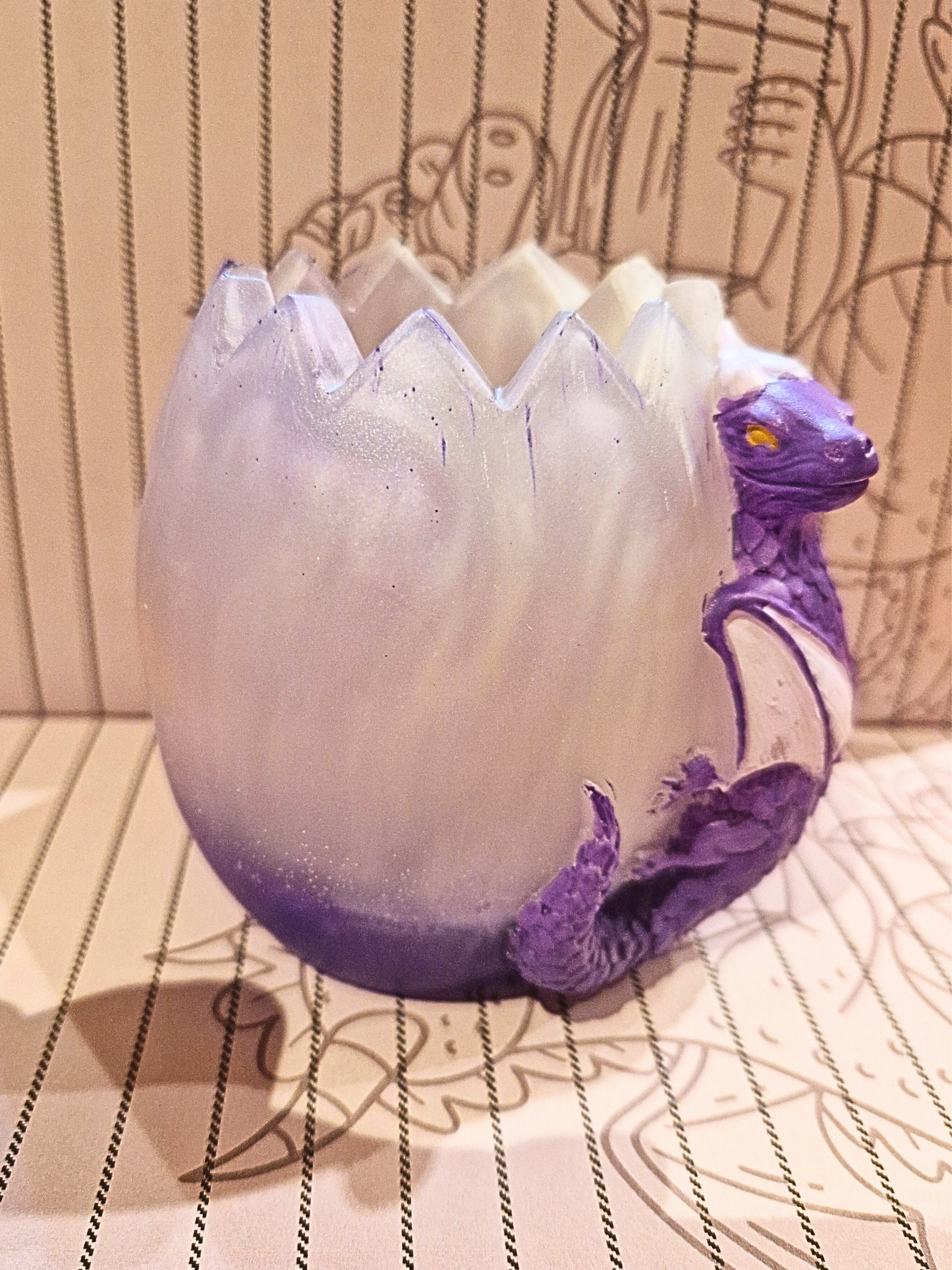 Pot à Stylo/Marque page Œuf de Dragon