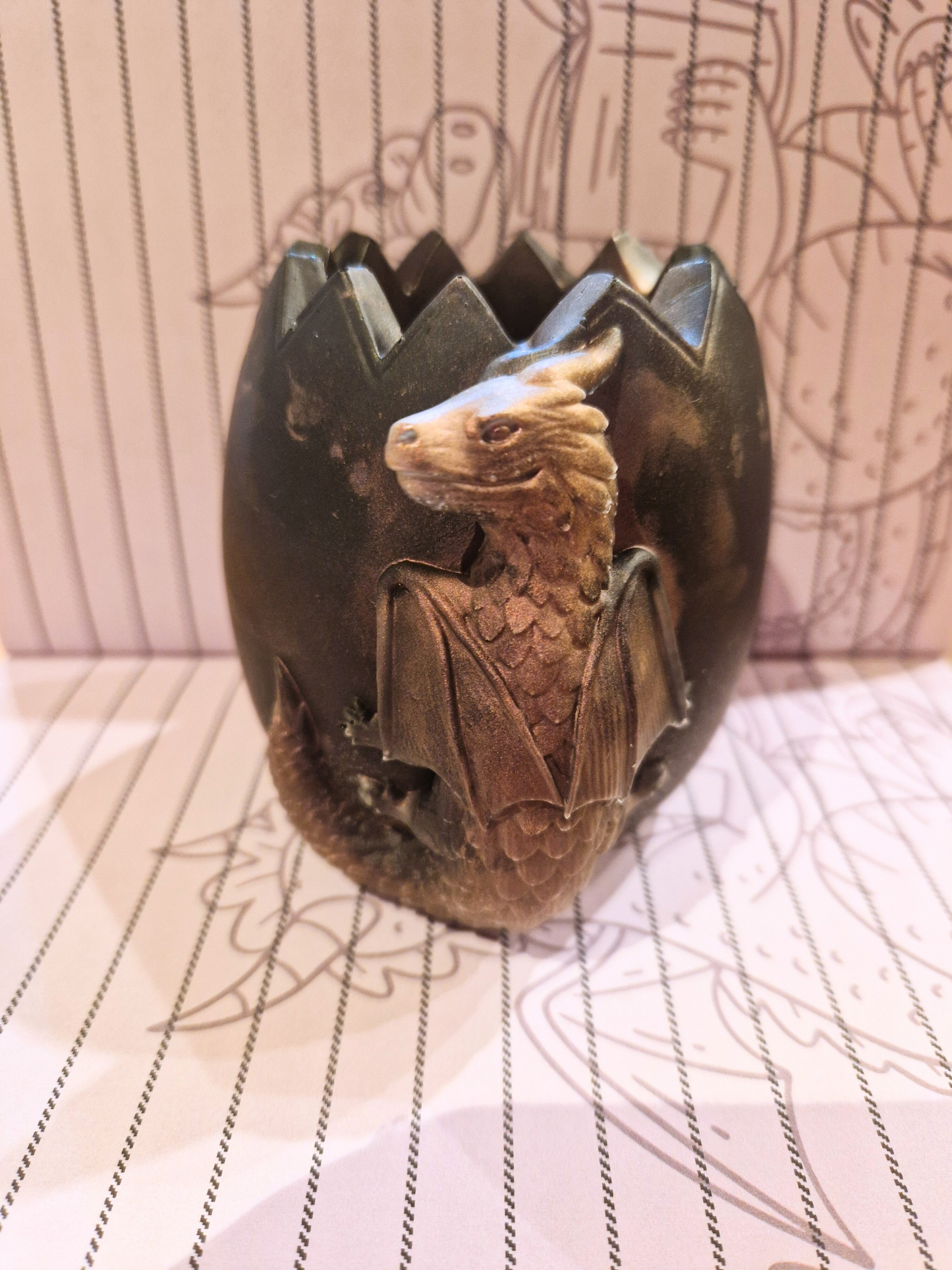 Pot à Stylo/Marque page Œuf de Dragon