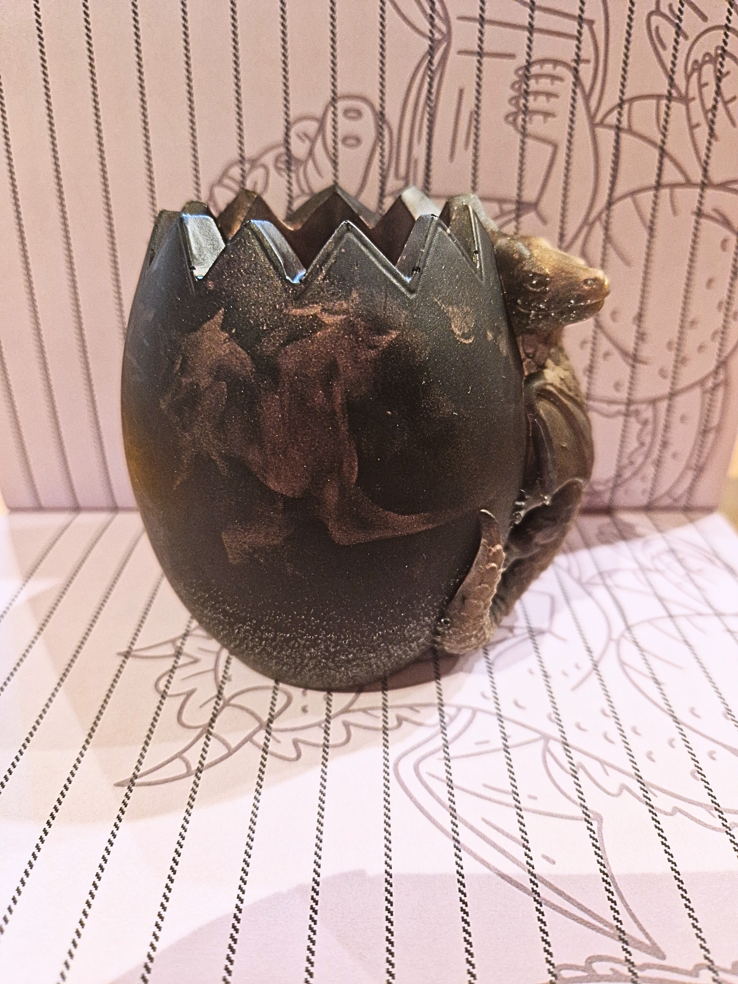 Pot à Stylo/Marque page Œuf de Dragon